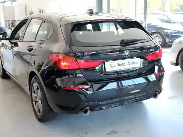 BMW 118