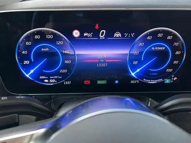 Mercedes-Benz EQV 300