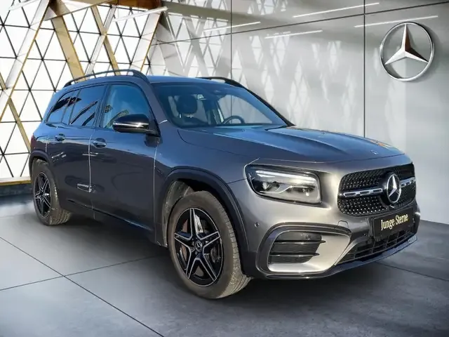 Mercedes-Benz GLB 200