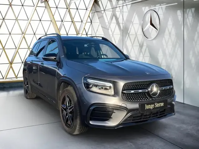 Mercedes-Benz GLB 200