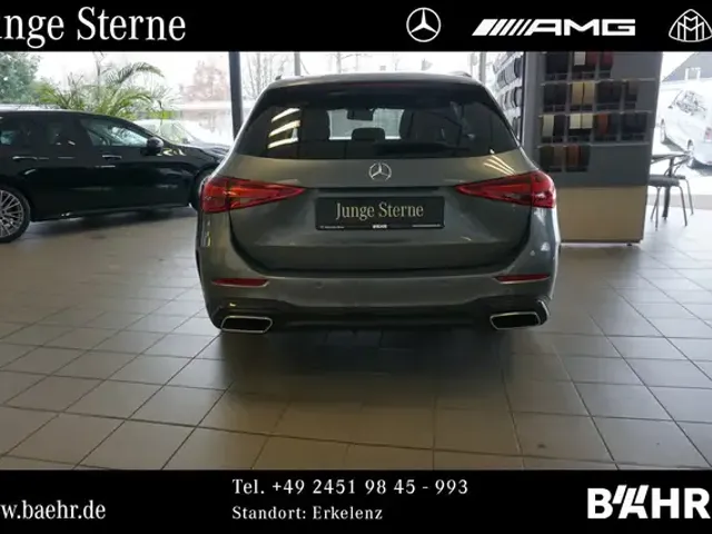 Mercedes-Benz C 220