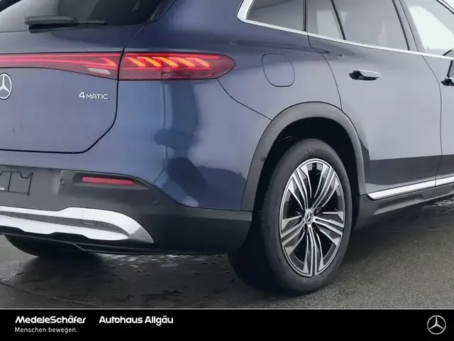 Mercedes-Benz EQS SUV