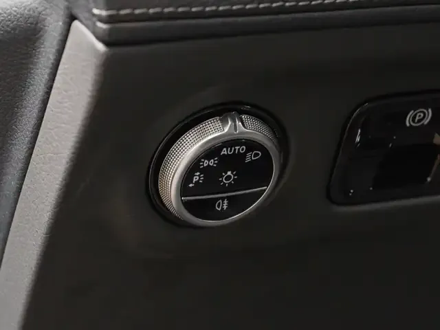 Mercedes-Benz EQE 350