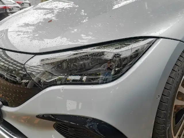 Mercedes-Benz EQE 350