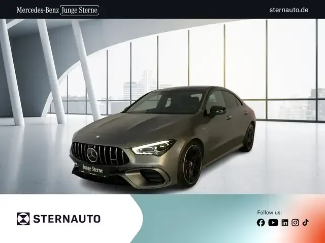 Mercedes-Benz CLA 45 AMG