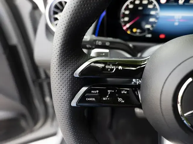 Mercedes-Benz GLB 250