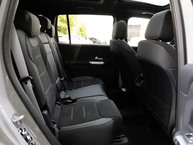 Mercedes-Benz GLB 250