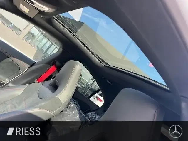 Mercedes-Benz CLA 45 AMG