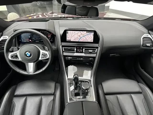 BMW 840
