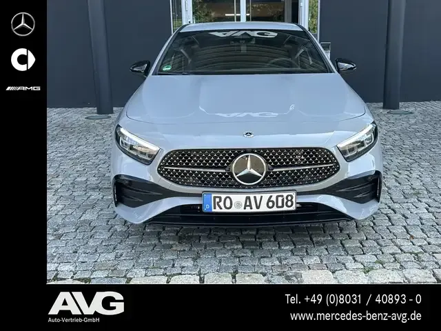 Mercedes-Benz A 200