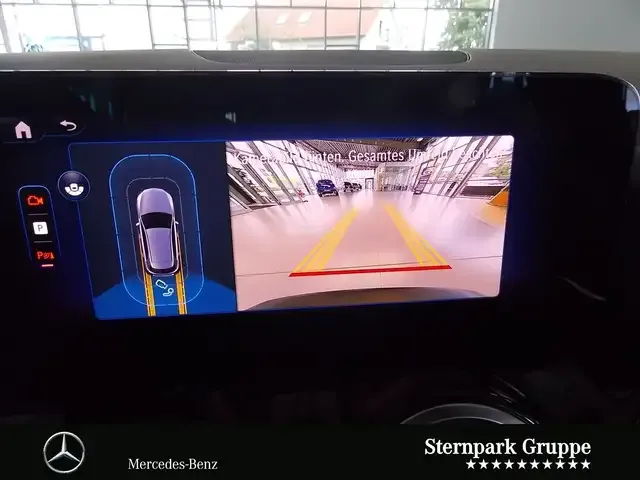 Mercedes-Benz EQA 300