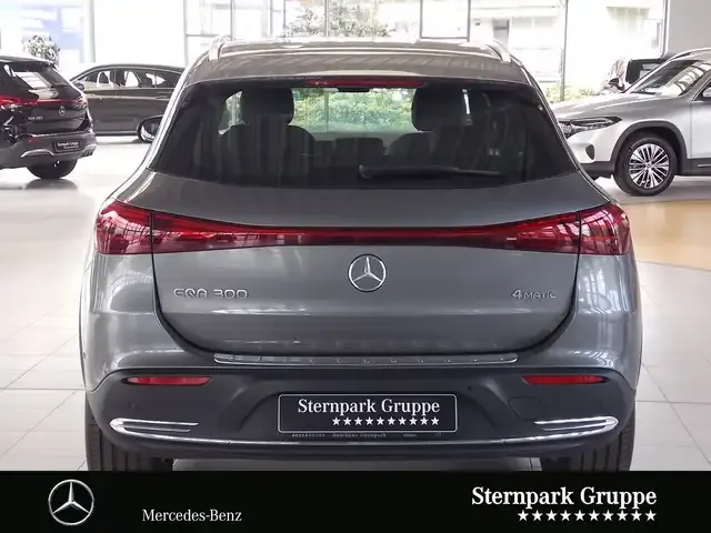 Mercedes-Benz EQA 300