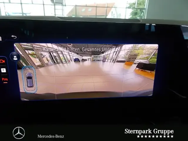 Mercedes-Benz EQA 300