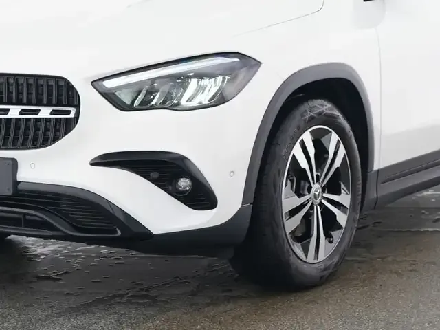 Mercedes-Benz GLA 180