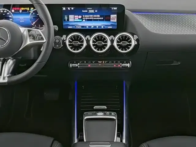 Mercedes-Benz GLA 180