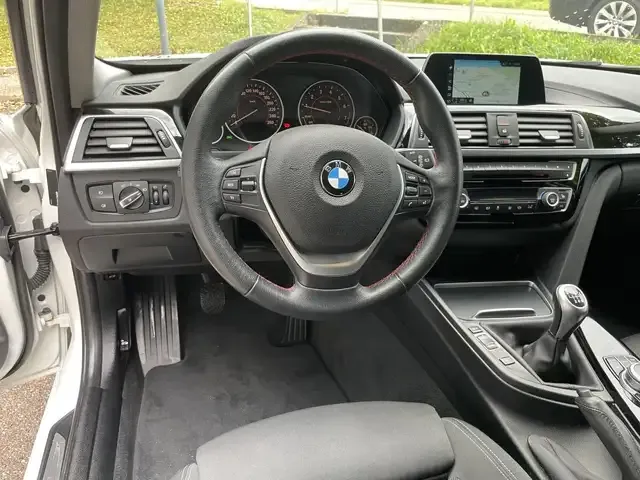 BMW 318