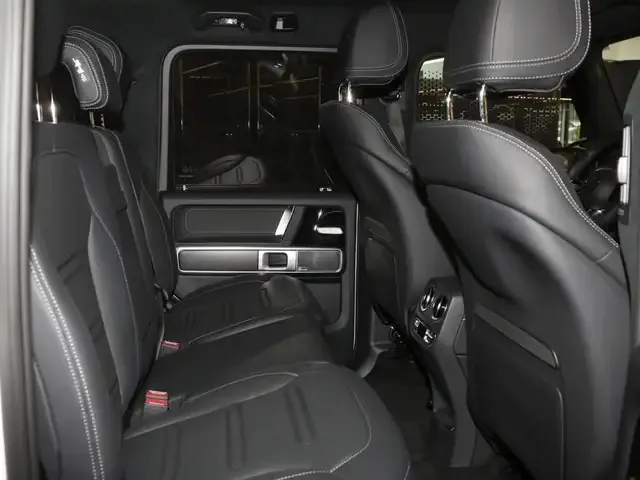 Mercedes-Benz G 500