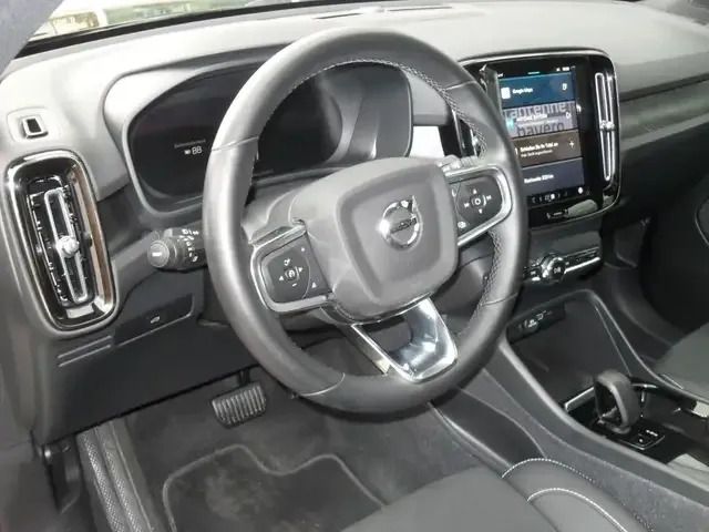 Volvo C40