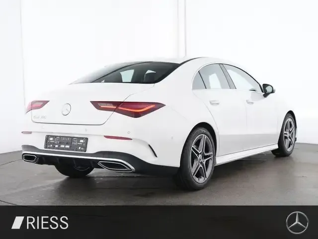 Mercedes-Benz CLA 180