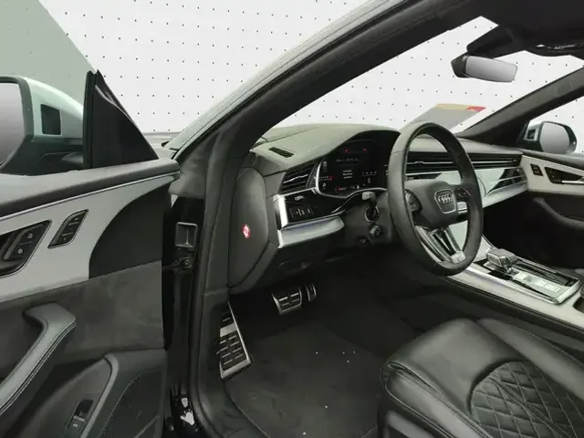 Audi SQ8