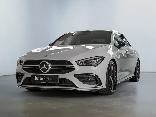 Mercedes-Benz CLA 35 AMG