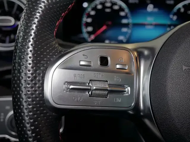 Mercedes-Benz CLA 35 AMG