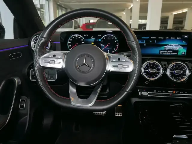 Mercedes-Benz CLA 35 AMG