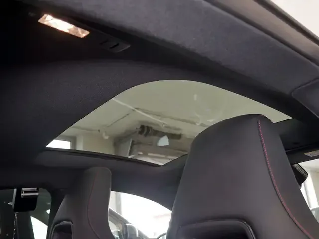Mercedes-Benz CLA 35 AMG