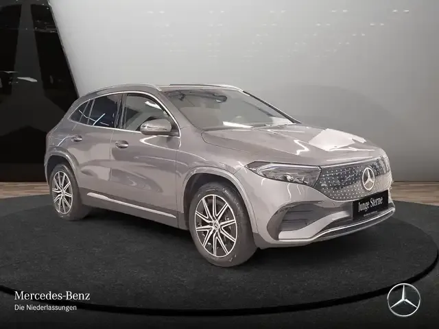 Mercedes-Benz EQA 300
