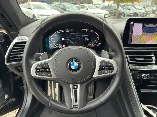 BMW M850