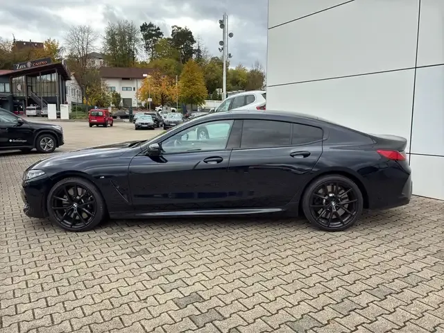 BMW M850