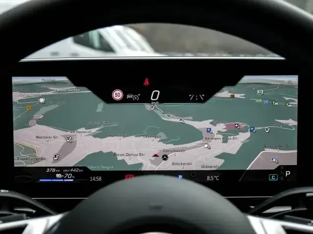 Mercedes-Benz EQE 300