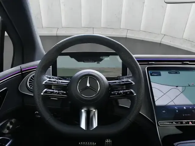 Mercedes-Benz EQE 350