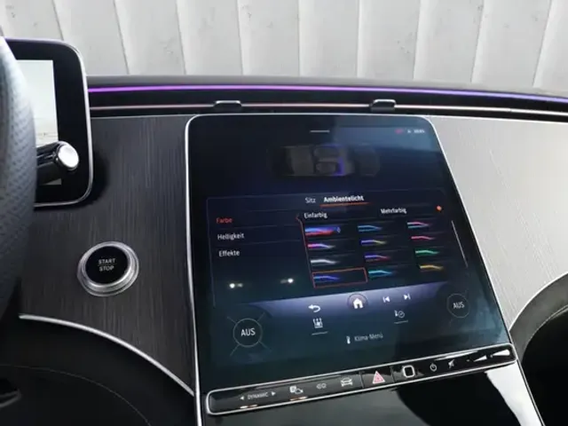 Mercedes-Benz EQE 350