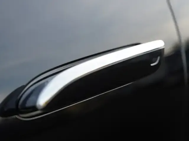 Mercedes-Benz EQE 350