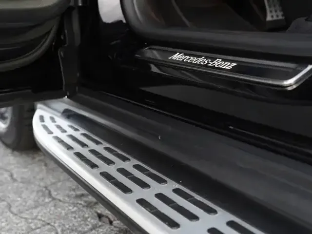 Mercedes-Benz EQE 350