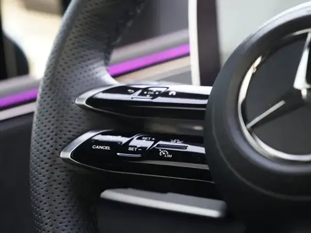 Mercedes-Benz EQE 350