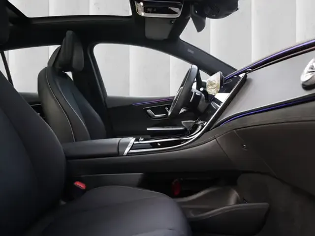 Mercedes-Benz EQE 350