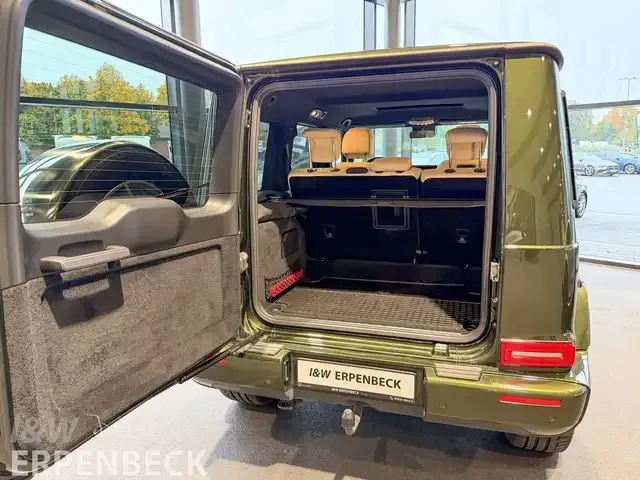 Mercedes-Benz G 400