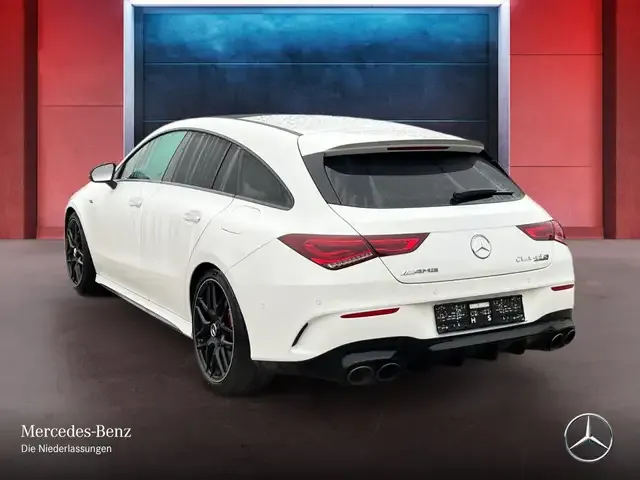Mercedes-Benz CLA 45 AMG