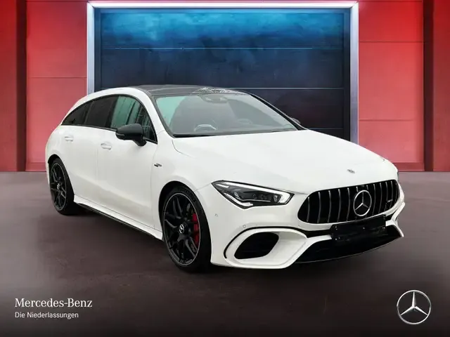 Mercedes-Benz CLA 45 AMG
