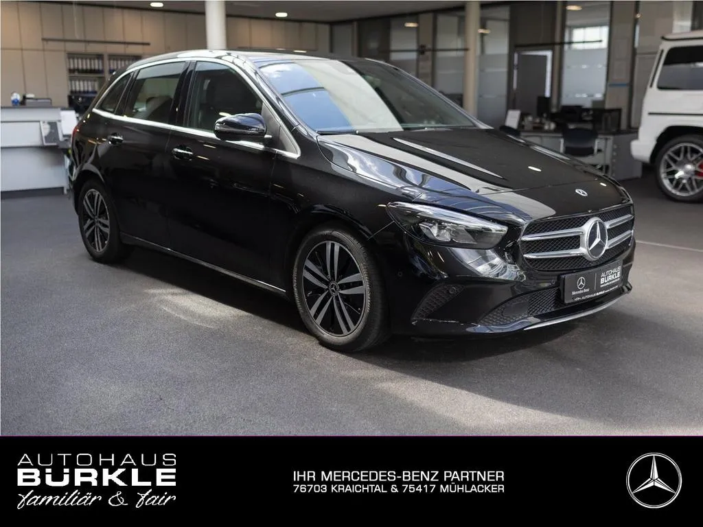 Mercedes-Benz B 200