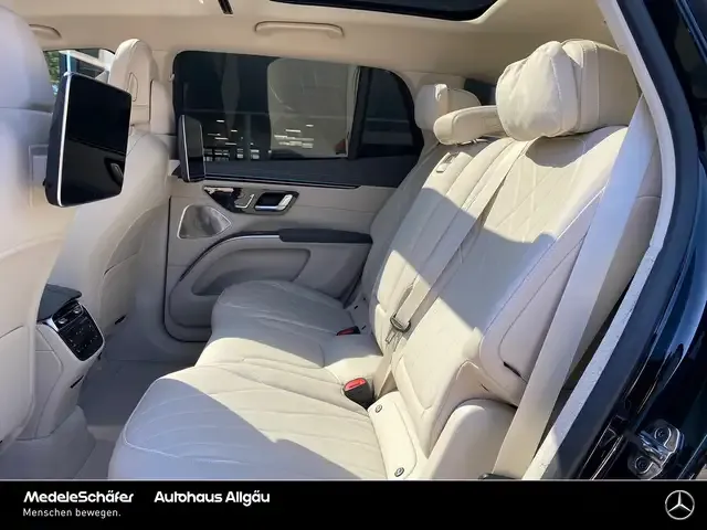 Mercedes-Benz EQS SUV