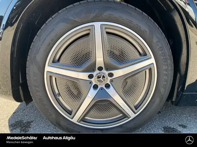 Mercedes-Benz EQS SUV