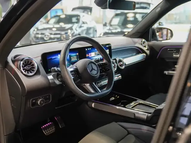 Mercedes-Benz EQB 350