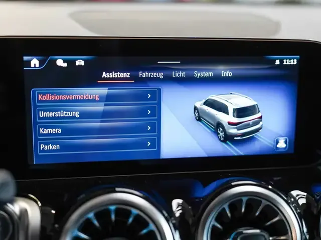 Mercedes-Benz EQB 350