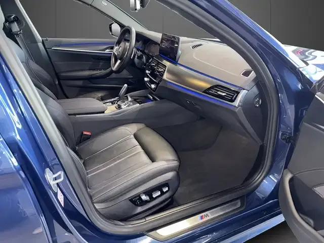 BMW 530