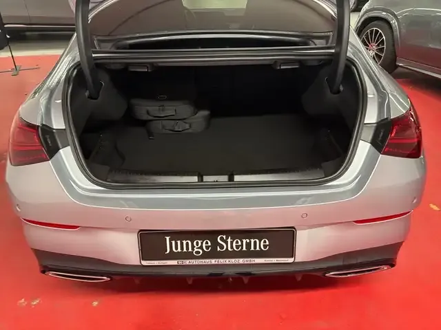 Mercedes-Benz CLA 250