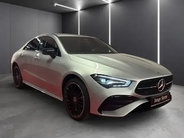 Mercedes-Benz CLA 250