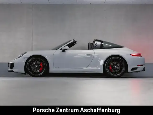 Porsche 991